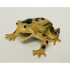 Vintage Rubber ERCG 1990s Tan & Green Tree Frog 3" Amphibian Collectible Toy